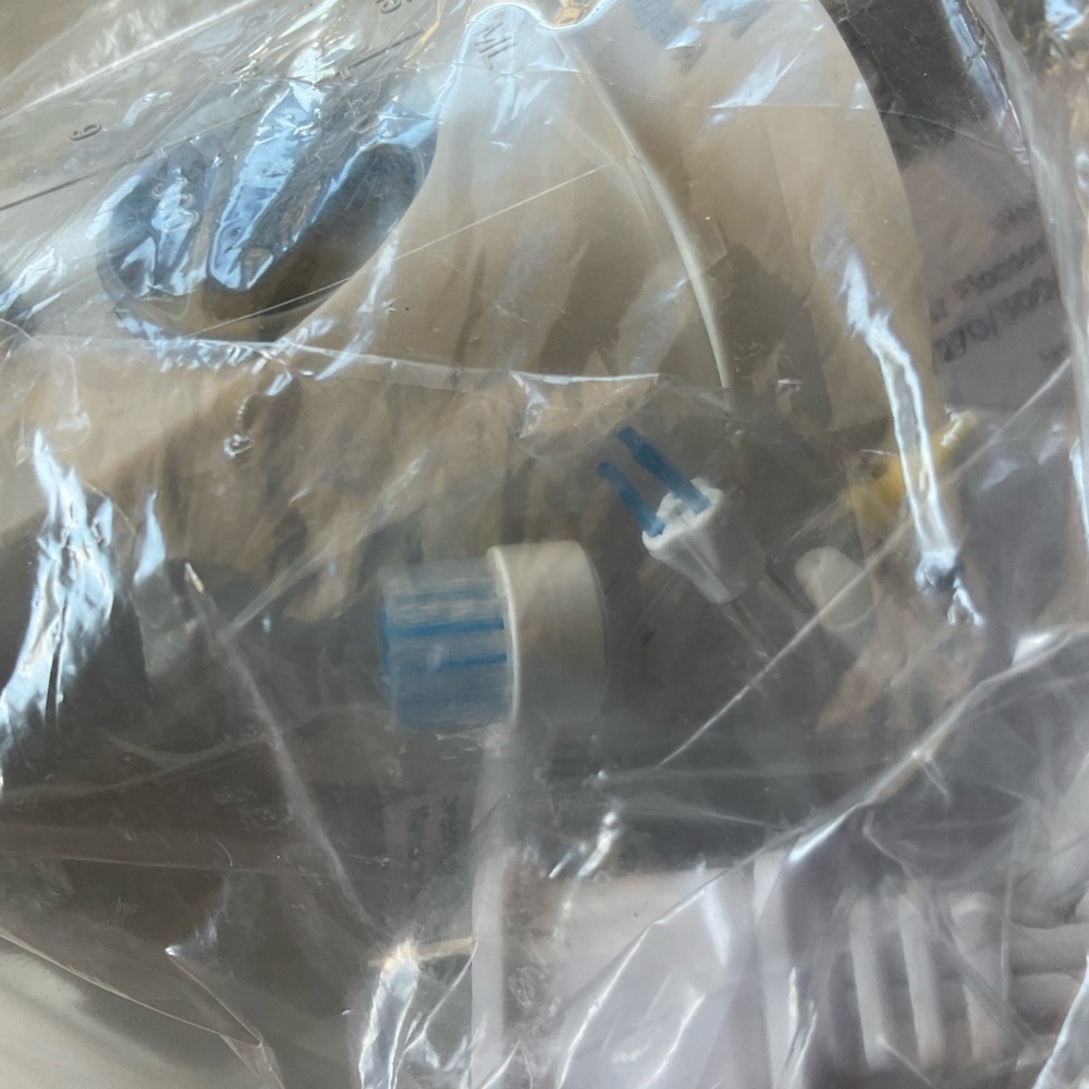 Waterpik Waterflosser in White WP-310W - Picture 5 of 6